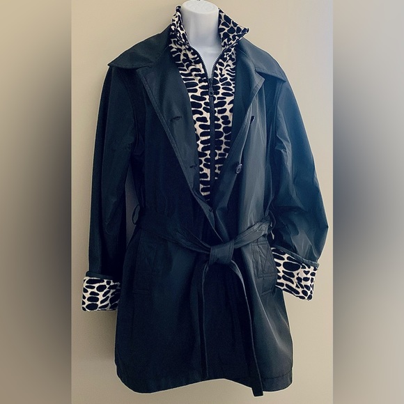 UTEX Design Lined Black Coat - Picture 4 of 11
